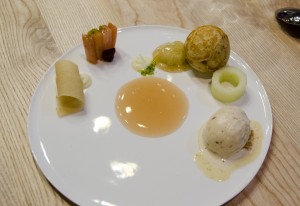 M1: Apple-rhubarb, salted almond ice-cream, honey, apple donut